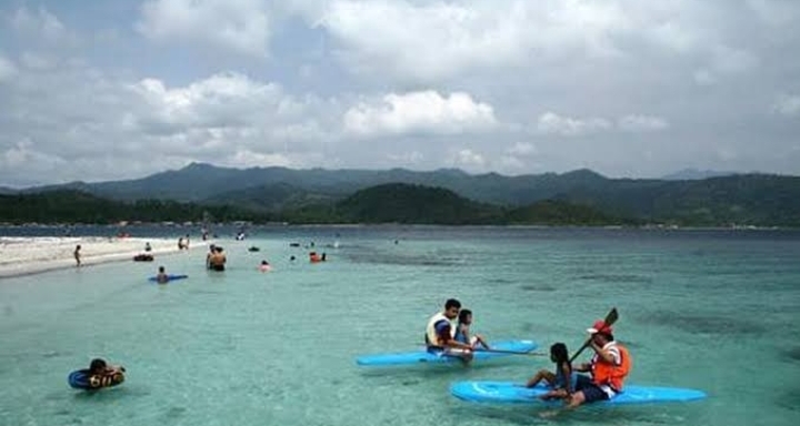 Pantai Mutun Lampung, Memiliki Fasilitas Water Sport 