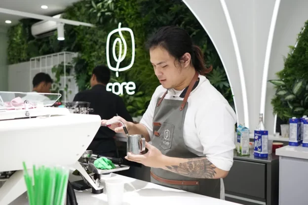 Peluang Kerja di FORE Coffee: Gaji, Sistem, dan Cara Daftar