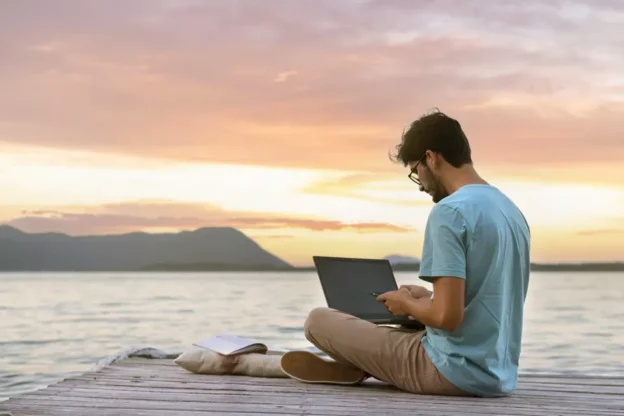 Best Remote-Friendly Jobs in Singapore