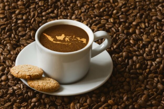 10 Brand Kopi Shop Terkenal di Indonesia + Kisaran Gaji Barista