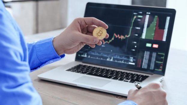 Cara Parkir Dana Kripto dengan Risiko Rendah: Strategi Aman Saat Menunggu Momentum Pasar
