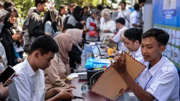 Cara Masuk Kerja Pabrik Tanpa Orang Dalam (Ordal)