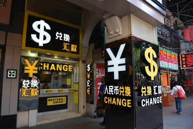 Remittance Hong Kong: Mana yang Paling Untung untuk TKW?