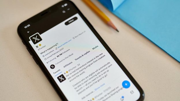 X (Twitter) Mengutamakan Konten dan Suara Pengguna