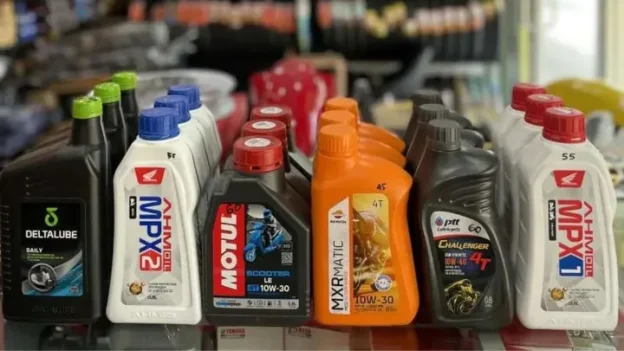 Harga Oli Kendaraan Naik 30–40%, Efek Rupiah Melemah + BBM Naik