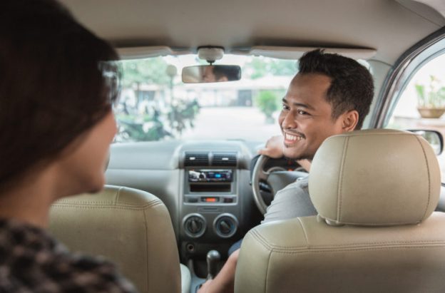 Gaji Driver Malaysia : Upah, Tunjangan, dan Syarat Kerja